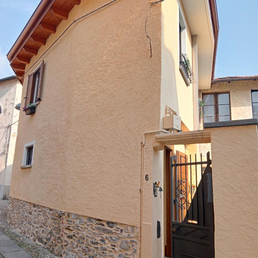 Villa Casa Di Dario à Pettenasco Extérieur photo